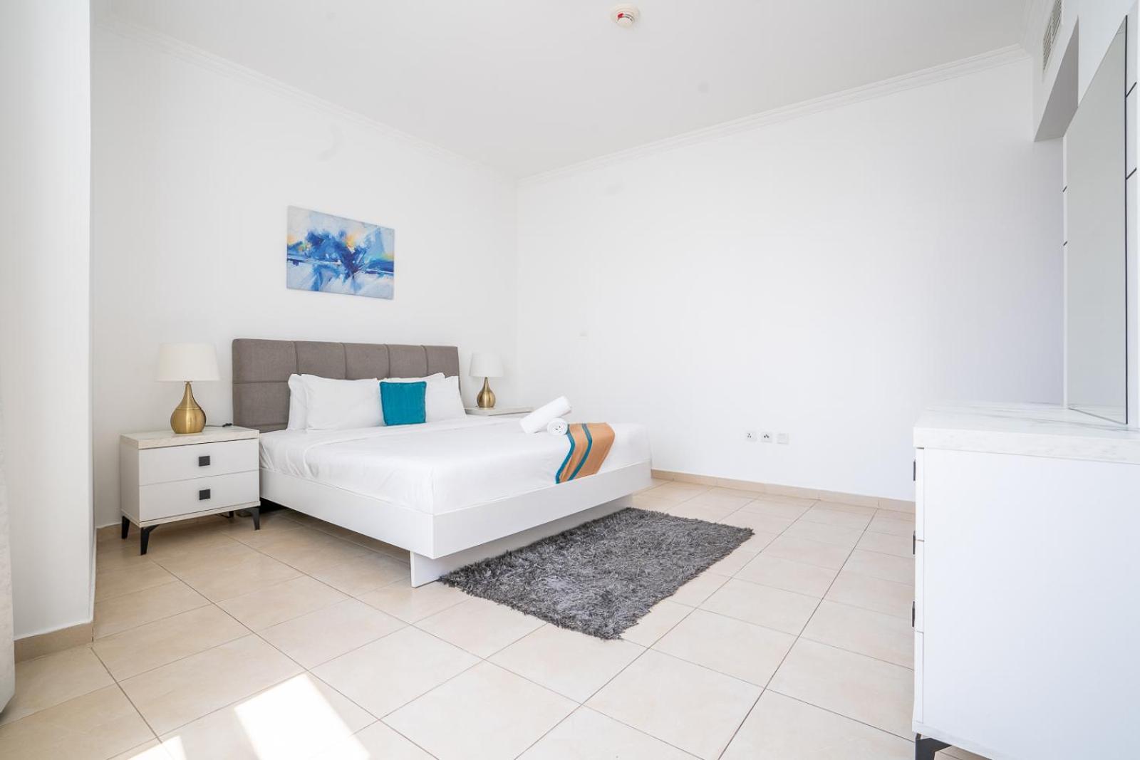 Rh- Modern Elegance 2br, Prime Location, Walk To Mall Appartement Dubai